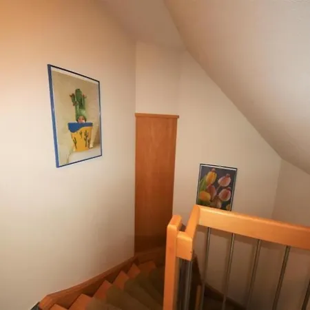 S 42 Og - Ferienwohnung Mit Balkon 度假居 Röbel